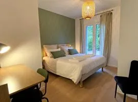 Appart 'Hôtel BreakIsleBed Limoges CHU & Fac Médecine Pharma à Pied parking gratuit