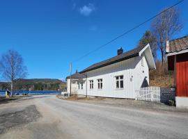 A picture of the hotel: Lovely Home In Ulefoss With House Sea View