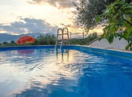 Hotel foto: 2 Bedroom Pet Friendly Apartment In Moscufo