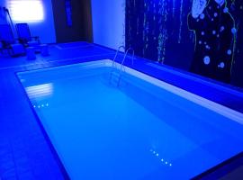 Фотографія готелю: Casa FedericaPet con piscina interna privata e riscaldata