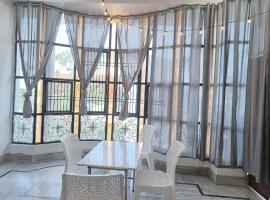 Hotel kuvat: 2BHK Fully Air-Conditioned Apartment