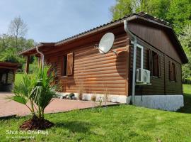 Ferienwohnung Grete, an der Weinstraße，位于埃伦豪森的酒店