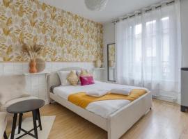 Hotel Photo: Studio cosy en centre-ville Proche de Paris