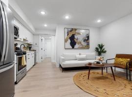 Excellent 2-BR Condo in Hip Area of DC, hotel in Washington