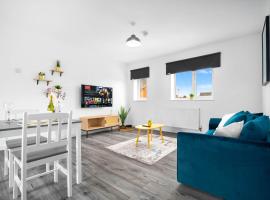 Hotel fotografie: Brand New One Bed Cradley Heath - 4MH - Parking - Netflix - Top Rated