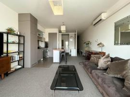 호텔 사진: Explore Melbourne from this Chic 1BR in Windsor