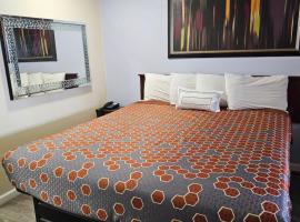 Фотографія готелю: California Suites Motel