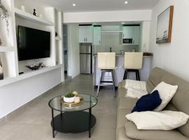 Gambaran Hotel: Tropical 2-Bedroom Apt Oasis: Villa Iris Escape