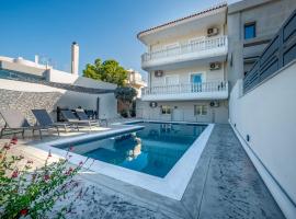 Hotel Photo: Elli Villa 4ppl sth riviera heated pool by MK