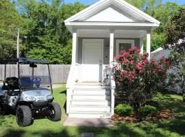Best Cottage in Ocean Springs- GOLF CART INCLUDED!!!