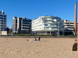 Photo de l’hôtel: Poniente Beach