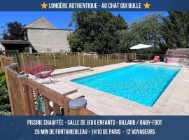 Hotel fotografie: Au chat qui bulle - Villa avec piscine chauffée - 1h10 de Paris
