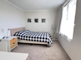 מלון צילום: MT Eden home at commercial food street