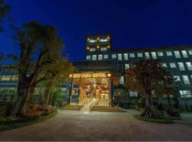 Sky View Hotel Buriram, hotell i Buriram