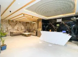 OPO Hotel Vertu,Free Airport Pick-up