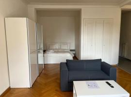 Fotos de Hotel: Studio ensoleillé avec balcon