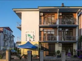 Hotel Luka