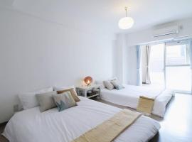 Ξενοδοχείο φωτογραφία: bHOTEL La-Shante - 5 mins walk to the PeacePark & 2BR 10 ppl #101