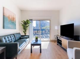 Hotel foto: 3BR Modern Downtown Apartment with Gym & Office