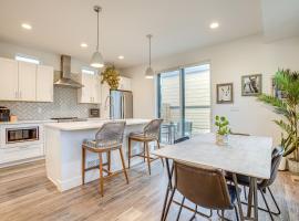 Hình ảnh khách sạn: Modern Denver Vacation Rental with Rooftop Deck!