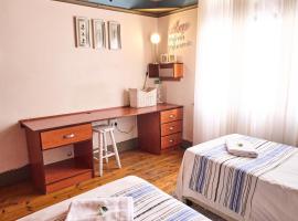 Hotel Photo: Alakhe Self-Catering Accomodation Twin Bedroom