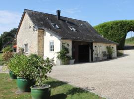 A picture of the hotel: Le Gîte De Roseraie