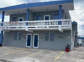 Playa Apartments、サリナスのホテル