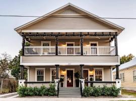 A picture of the hotel: Villas of Ybor