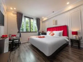 Omina Hotel & Travel