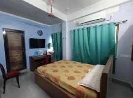 Hotel Photo: Ujjayanta Homestay