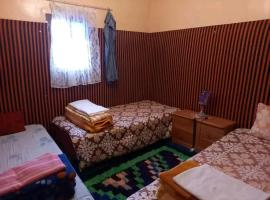 GITE ROURAL Midelt, hotell i Tattiouine