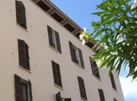 Grand Hôtel De Calvi, hotel in Calvi