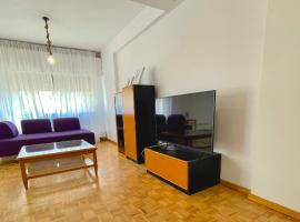 Hotel fotografie: Apartment near US Embassy and Universities by Platform 357