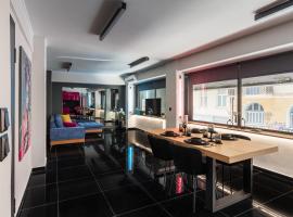 รูปภาพของโรงแรม: Cosy Hideaway in the Heart of Athens