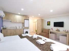 Loren Hotel&Suites