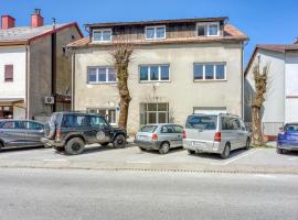 Hotel Photo: Apartments with a parking space Delnice, Gorski kotar - 23045