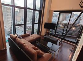 Hotel Photo: Neighbor's Penthouse 竹屋