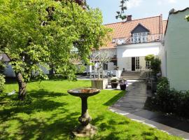 Фотография гостиницы: Bed and Breakfast The Old Chestnut Tree Silkeborg