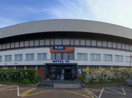 Hotel a ubytovna Zimní stadion Slaný