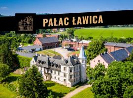 Pałac Ławica- spływy Przełomem Bardzkim, hotell sihtkohas Kłodzko