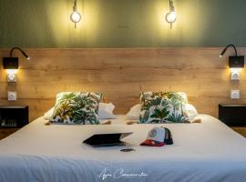 Hôtel Karène, hotel v destinaci Saint-Paul-lès-Romans