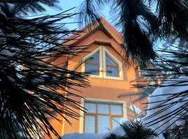 Villa Hills, hotel u gradu Chimgan