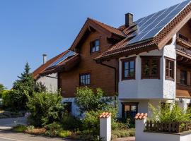 รูปภาพของโรงแรม: Ferienwohnung im Grünen