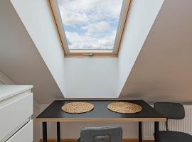 Hotel fotografie: Central Studio Apartments by Hostlovers