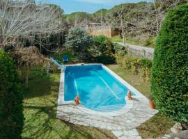 Hotel fotoğraf: Villa Palamós, 4 dormitorios, 8 personas - ES-329-31