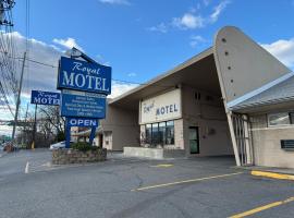 A picture of the hotel: Royal Motel