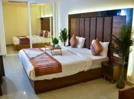 HOTEL YASH PALACE Near IGI Airport