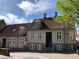 Hotel Photo: Huset ved springvandet