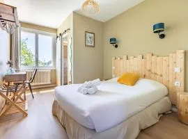 Hotel Les Vieux Acacias