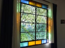 Glamping Octógono, hotell sihtkohas Río Ceballos